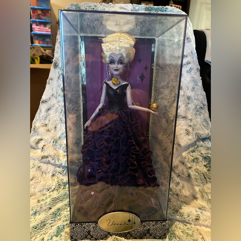 Disney Villains Designer Collection- URSULA
